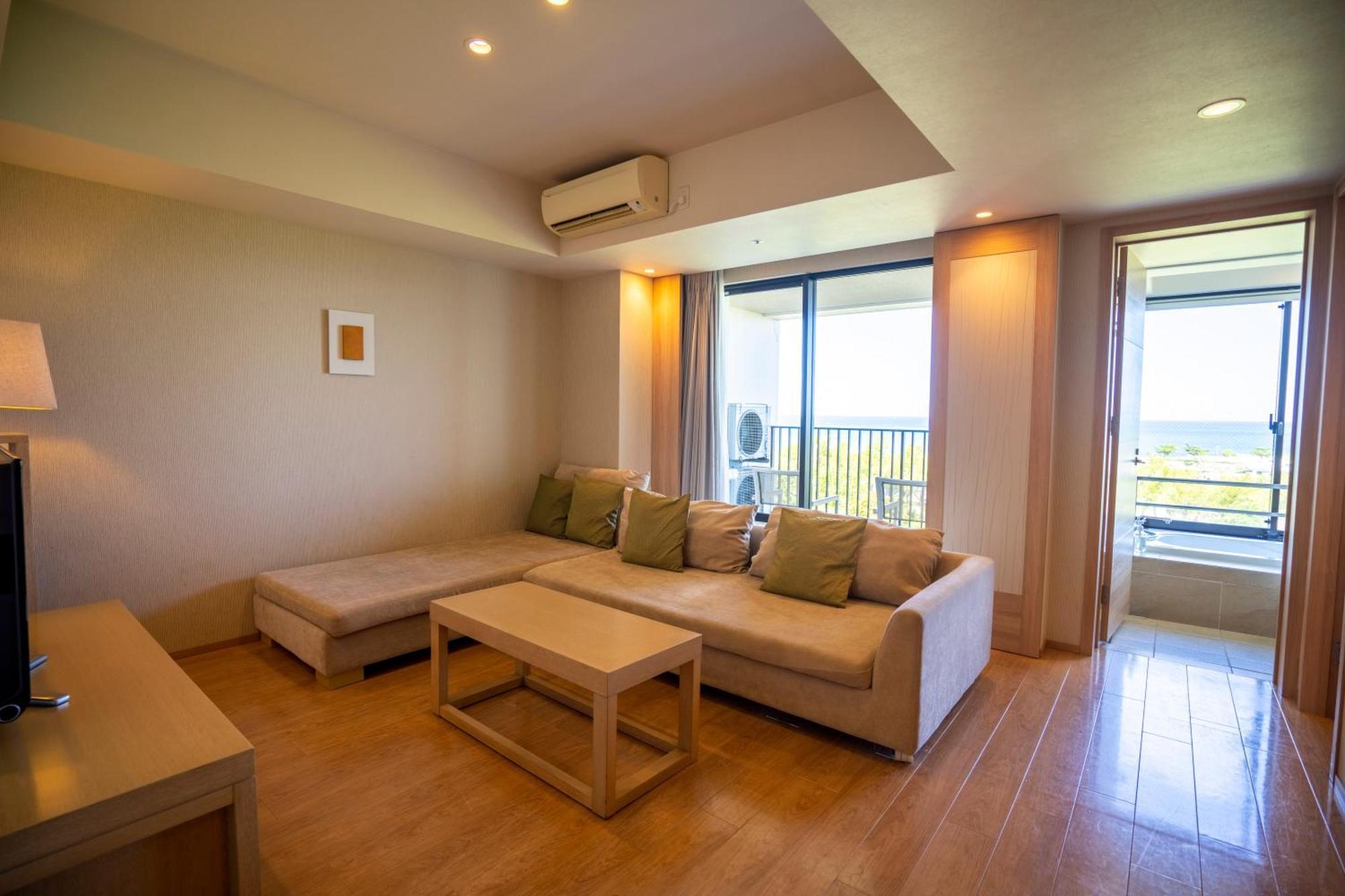 Moon Ocean Ginowan Hotel & Residence Okinawa Exterior foto
