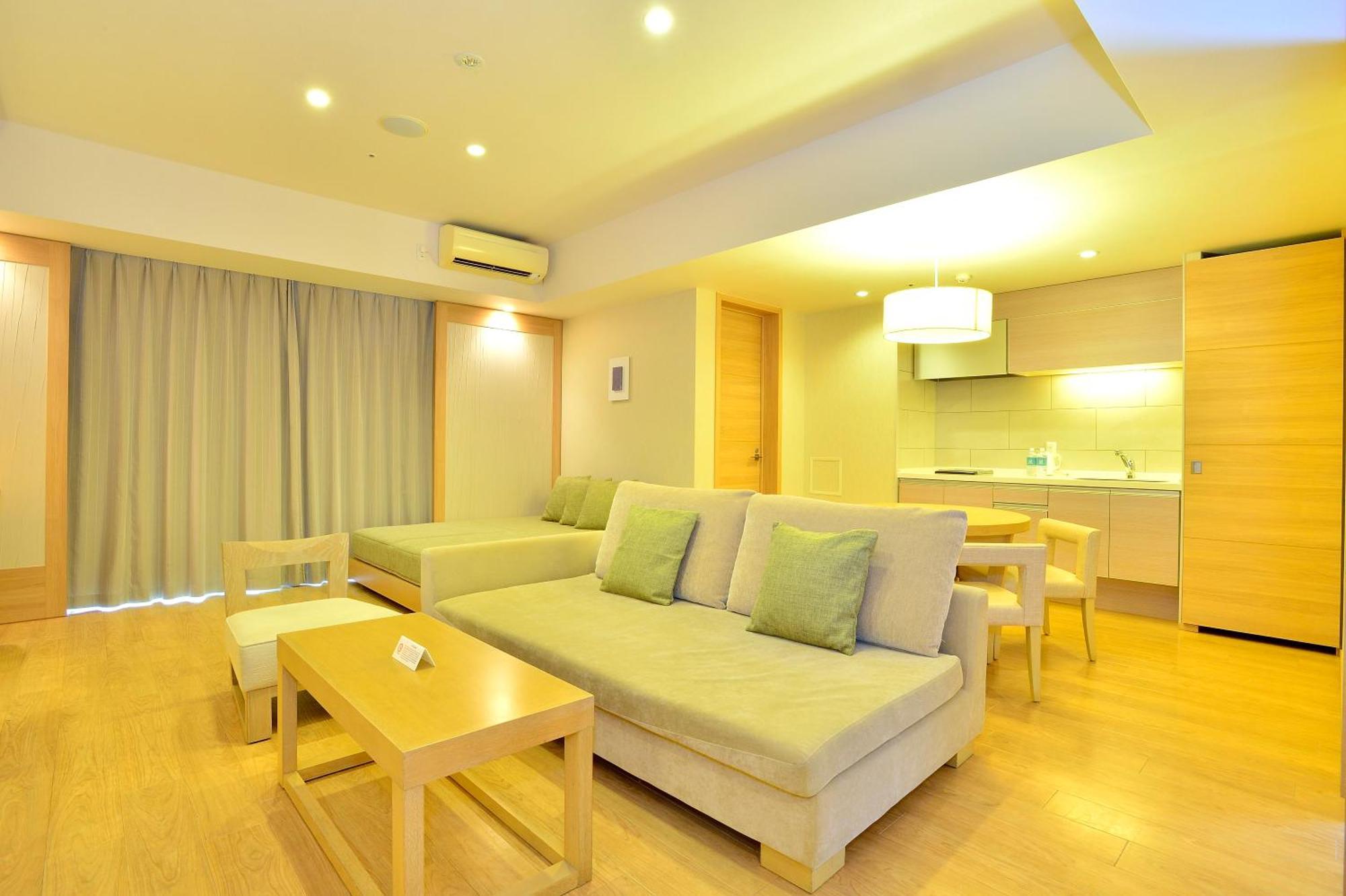 Moon Ocean Ginowan Hotel & Residence Okinawa Exterior foto