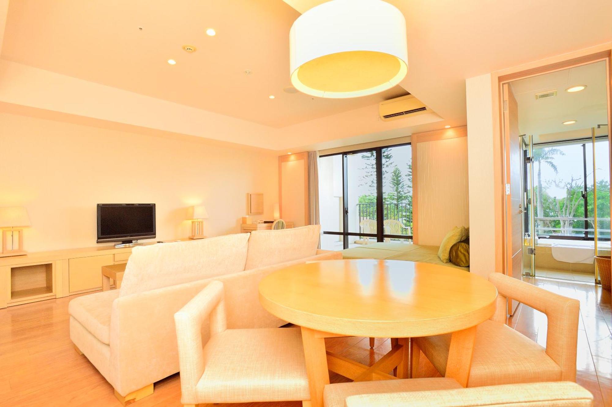 Moon Ocean Ginowan Hotel & Residence Okinawa Exterior foto
