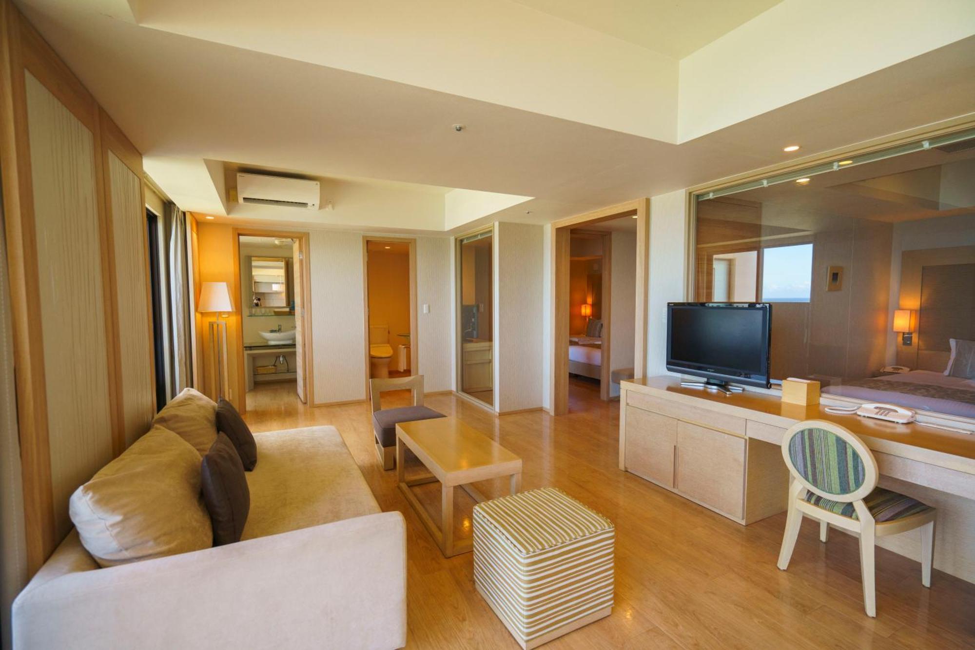 Moon Ocean Ginowan Hotel & Residence Okinawa Exterior foto